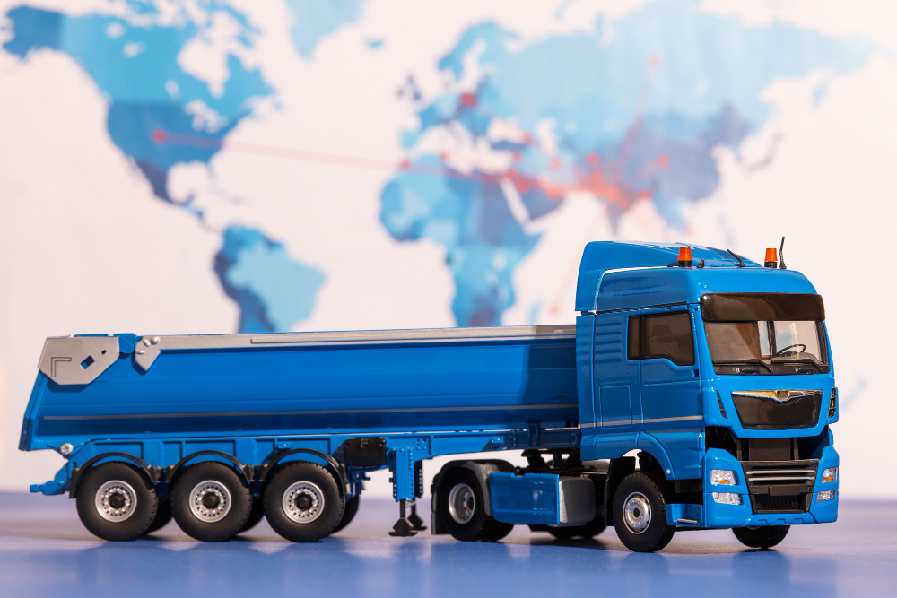 El camión de tres ejes se utiliza para el transporte de mercancías muy pesadas