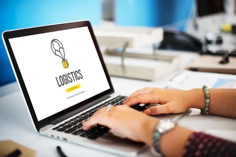 Planificación y organización previa, utilizar software específicos y mejorar las rutas de transporte para optimizar la carga y descarga