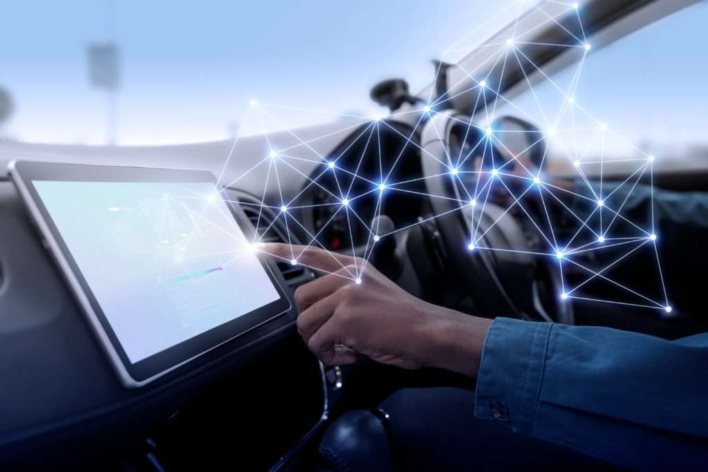 Cómo la tecnología mejora la eficiencia en el transporte de mercancías